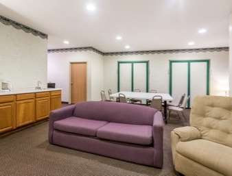 Days By Wyndham Hotel Eagle River